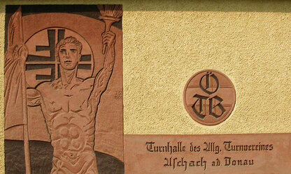 Turnhalle des Turnvereines -Sgraffito 