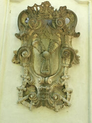 Schloss Aschach - Gräflich Harrach'scher Wappenstein