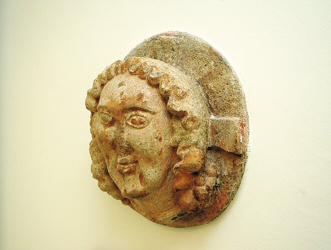 Haus Kurzwernhartplatz 4 - Gotischer Gewölbestein