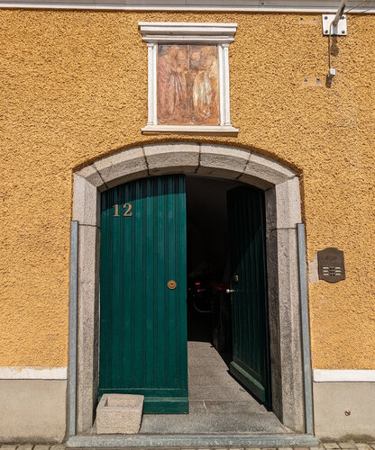 Haus Kurzwernhartplatz 12 - Wandbild