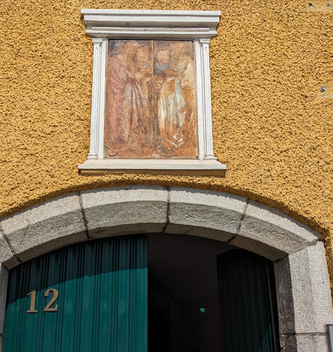 Haus Kurzwernhartplatz 12 - Wandbild