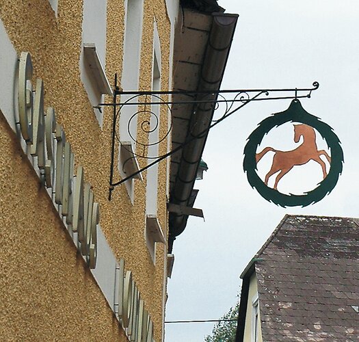 Haus Reitingerstraße 7 - Wirtshausschild