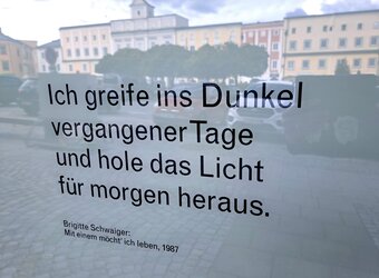Brigitte Schwaiger Literaturweg - Station 04