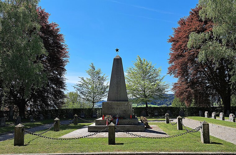 Sowjetischer Soldatenfriedhof
