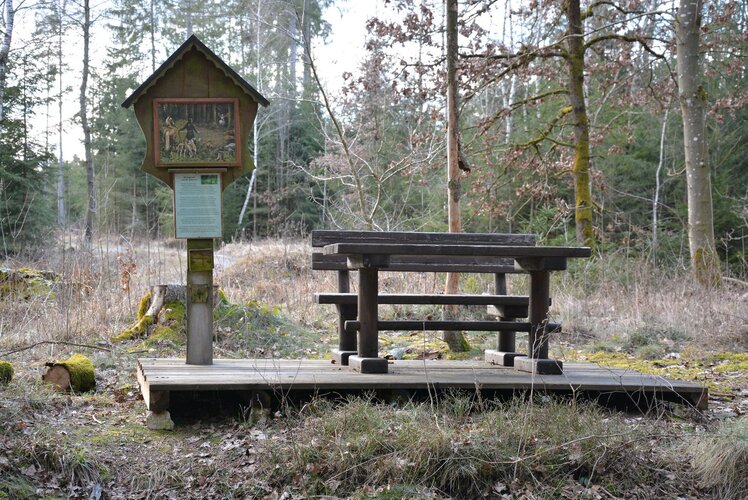 Hubertus-Marterl im Veichterwald