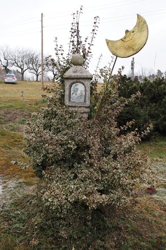 Säulenbildstock beim Haus Mahrersdorf Nr. 17 (Preining)