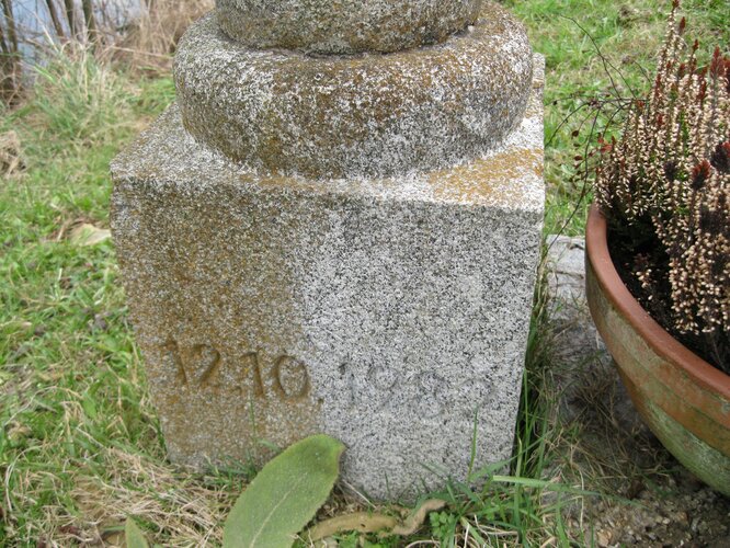 Säulenbildstock beim Gemeindeteich Herbert Schwarz