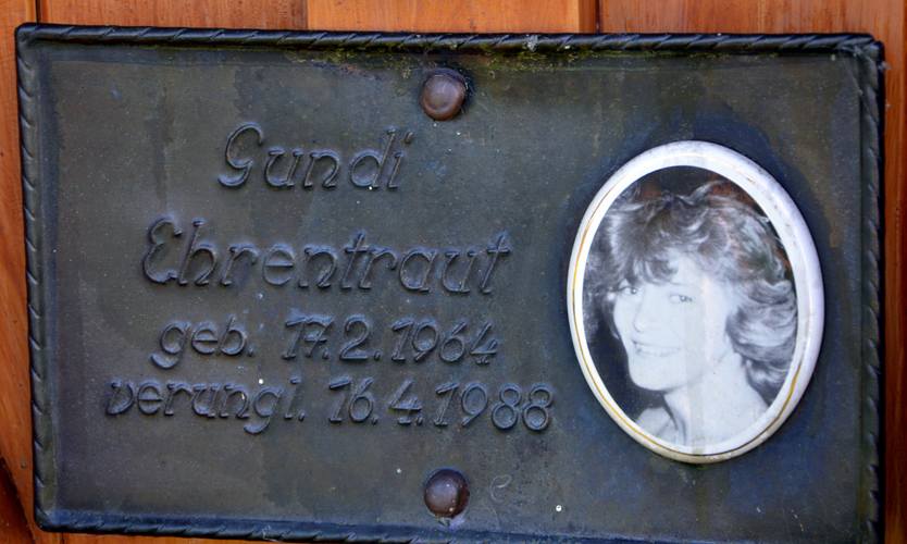 Ehrentraut - Kreuz, Guttenbrunn