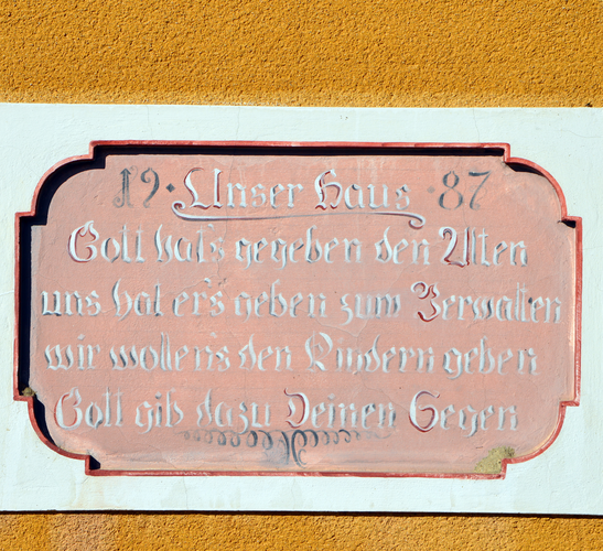 Kranzlbauer - Mauernische und Haussegen