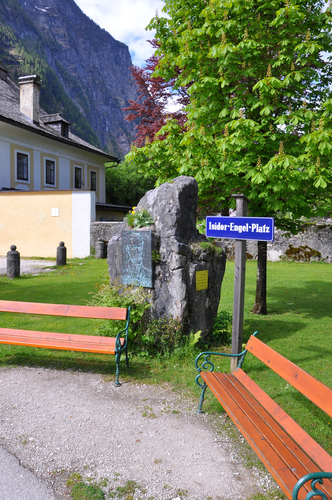 Isidor-Engl-Gedenkstein