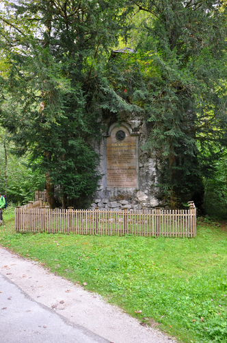 Kreuzstein im Echerntal