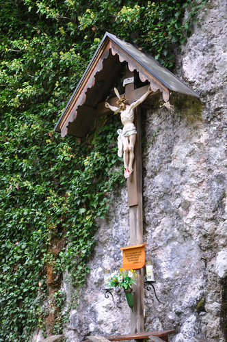 Kreuzstein im Echerntal