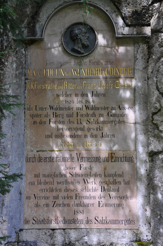 Kreuzstein im Echerntal