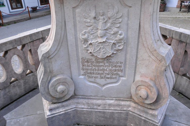 Dreifaltigkeitssäule - Marktplatz
