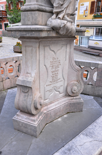 Dreifaltigkeitssäule - Marktplatz