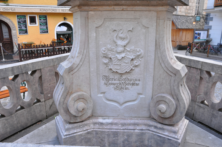 Dreifaltigkeitssäule - Marktplatz