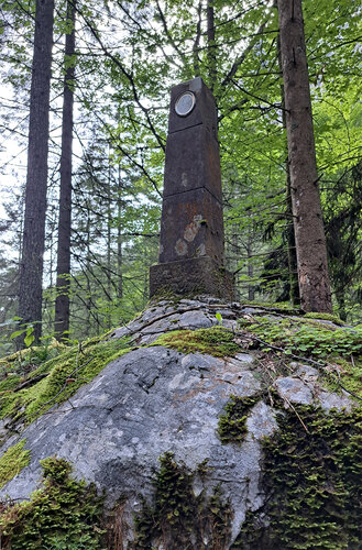 Höplinger Gedenkstein