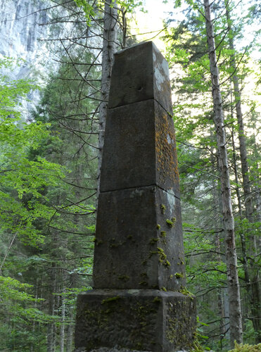 Höplinger Gedenkstein