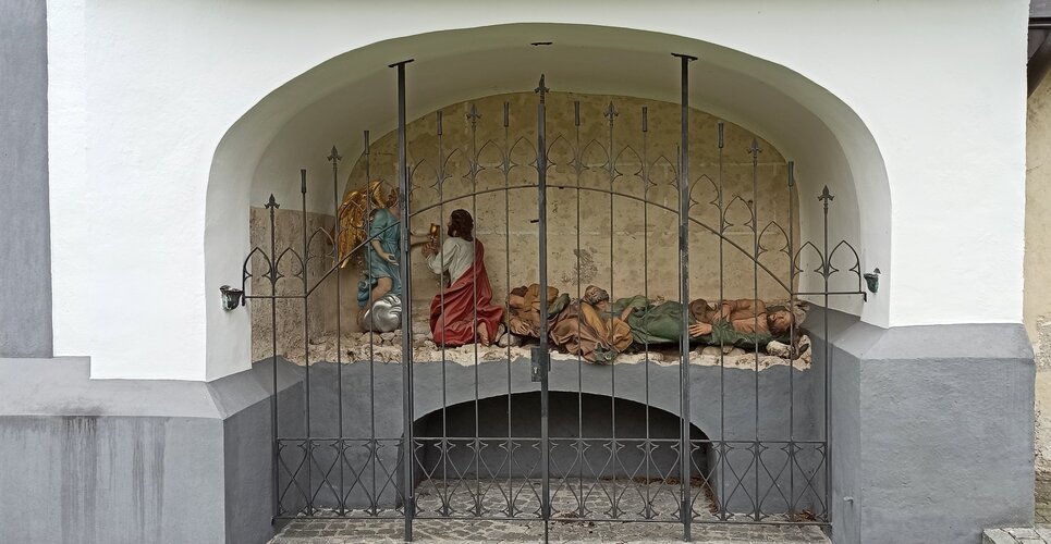 Pfarrkirche - Ölberg Außenwand