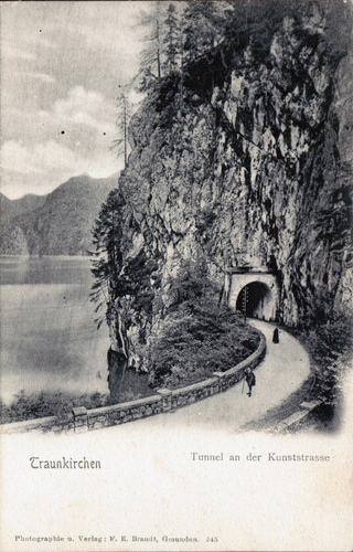 Schmuckprotal vom Franz-Josef-Tunnel