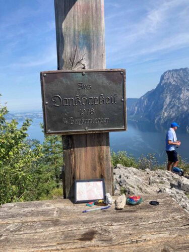 Gipfelkreuz Traunkirchner (kleiner) Sonnstein