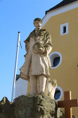 Kriegerdenkmal und Kriegergedächtnisstätte