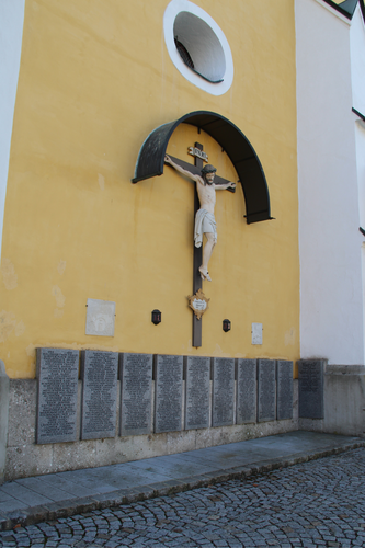 Kriegerdenkmal und Kriegergedächtnisstätte