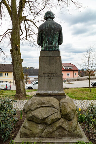 Kaltenbrunner Denkmal