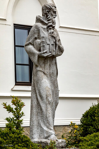 Hl.Severin vor Severinhaus