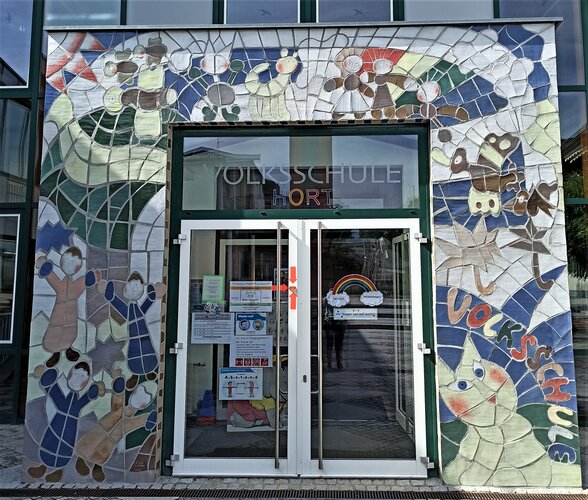 Volksschule - Mosaik