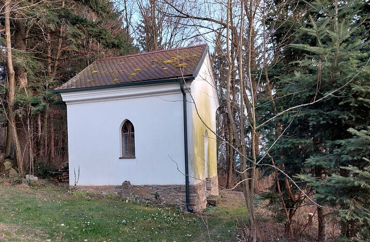 Kapelle mit Gruft-ehemalige Vargesvilla