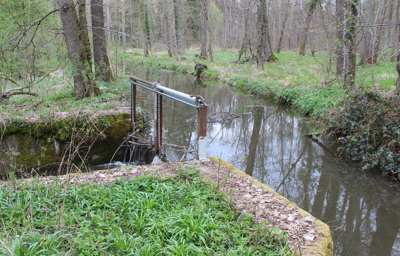 Klosterkanal mit Wehr und ehemaliger Mühle