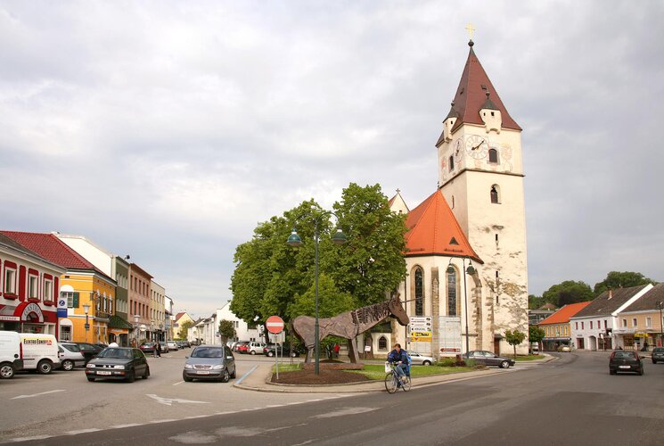 Perger Einhorn Kupferskulptur