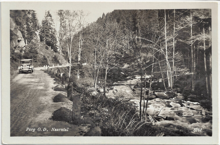 Fluss-Denkmal beim Korninger-Bruch