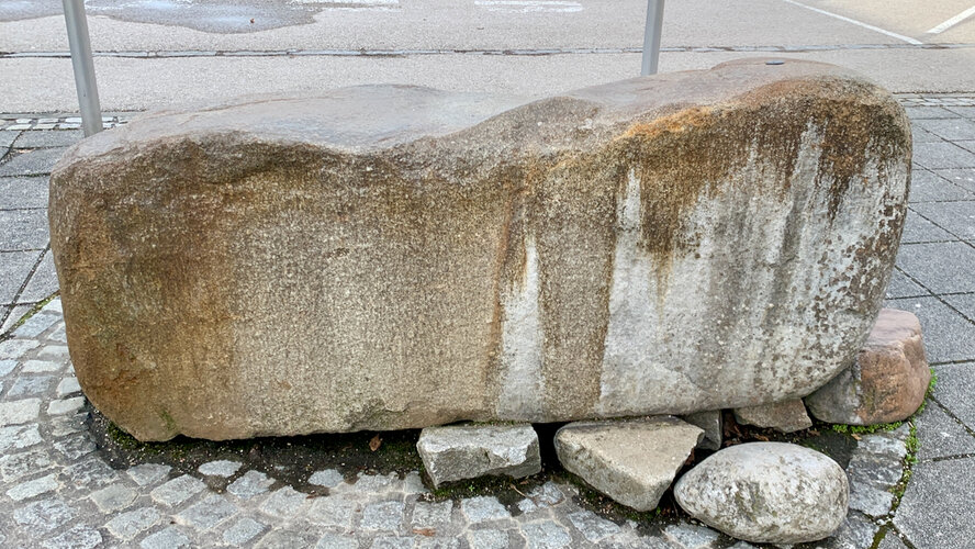 Grenzstein Lebinger Straße