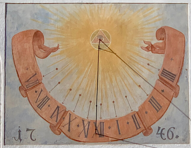 Pfarrkirche Perg - Sonnenuhr 