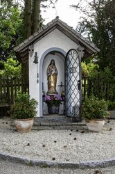 Kapellenbildstock Mitterfeldweg