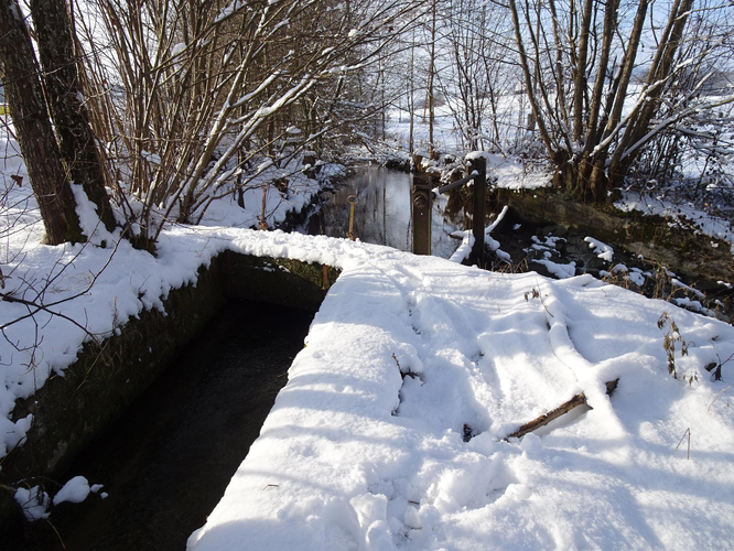 Wehr im Katzenschloss