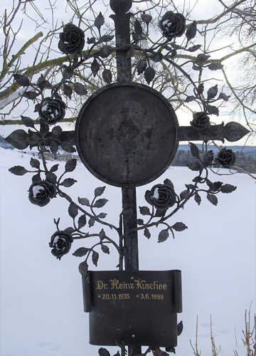 Urnenplatz beim Klugsbergerhaus