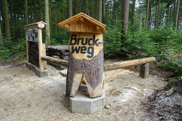 Bruckwegdenkmal
