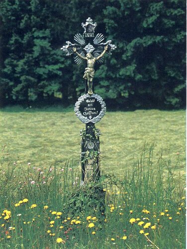 Feldkreuz om Schmied in Unedt