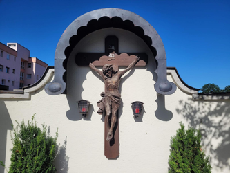 Hauserkreuz beim Friedhof