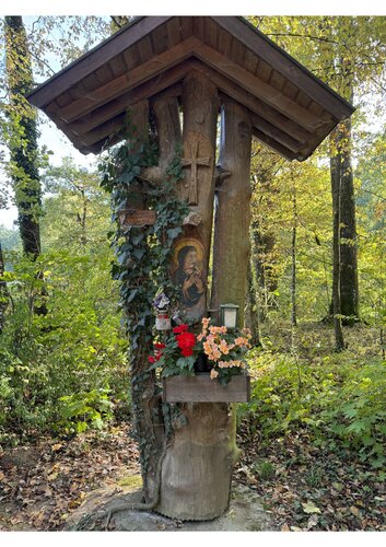 Holzbildstöckl im Diadiholz
