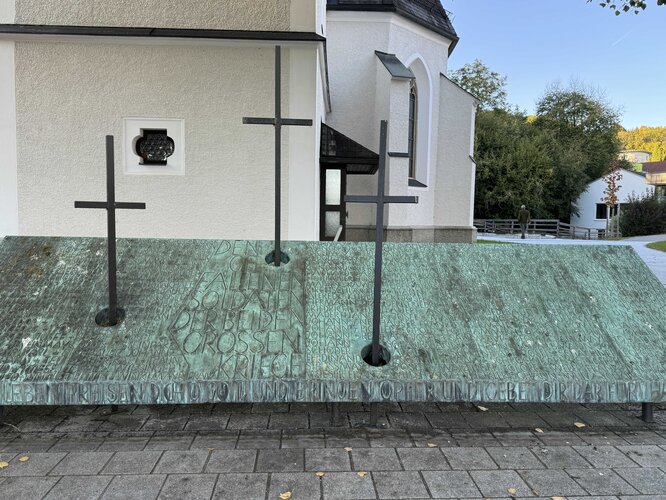 Kriegerdenkmal Dietach - neu