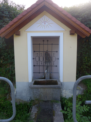 Bründlkapelle-Das Niedergleinker Bründl