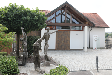 Figurengruppe Friedhof