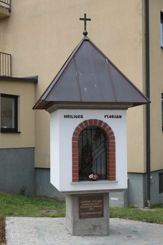 Kapellenbildstock der FF Sierning