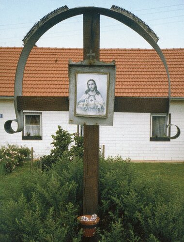 Vogelhuber Kreuz Hilbern 