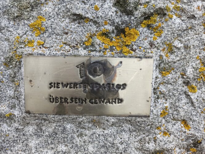 Kreuzweg in der Gmainstraße 10. Station