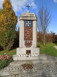 Kriegerdenkmal - Wolfern